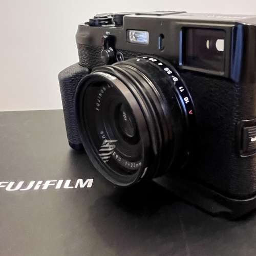 Fujifilm X100 Black (limited edition)