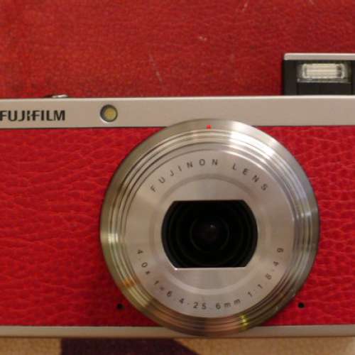 Fujfilm  F550 EXR 非常新