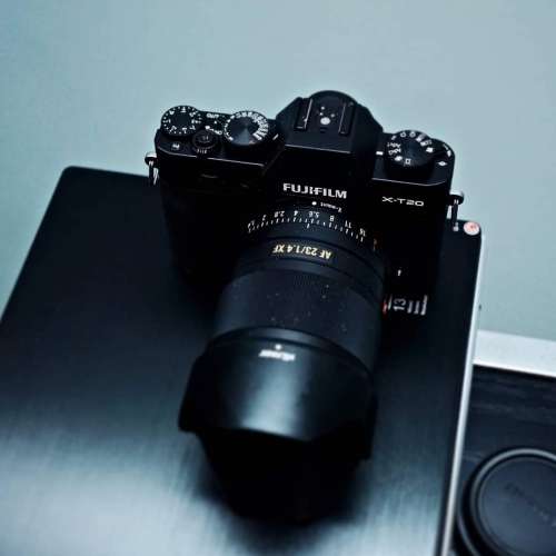 90%新 Fujifilm X-T20 黑色機身 XT20 + XC15-45mm OIS PZ 細Kit鏡 + Viltrox XF 23...