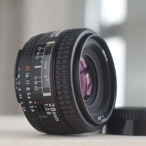 Nikon AF 28mm f2.8