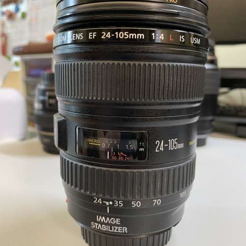 Canon EF 24-105mm f4.0L IS USM (紅圈環甩掉了)