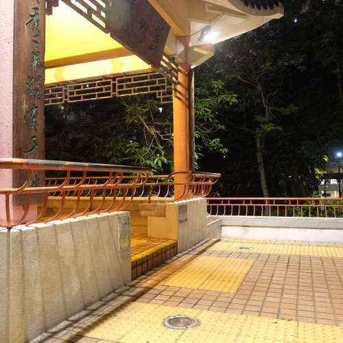 富士 XC 16-50mm f3.5-5.6 广角镜