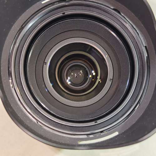 Nikon 24-85/2.8-4 AF Macro D