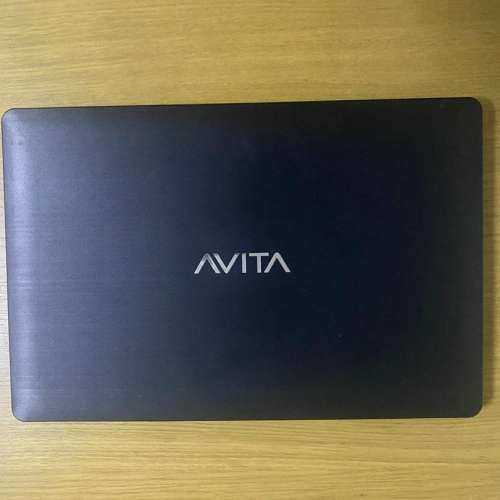 Avita pura A9 Laptop AMD A9 手提電腦