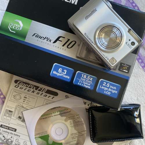 Fujifilm F10 CCD Camera (Full Set)