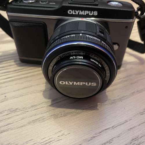 Olympus EP2 black color