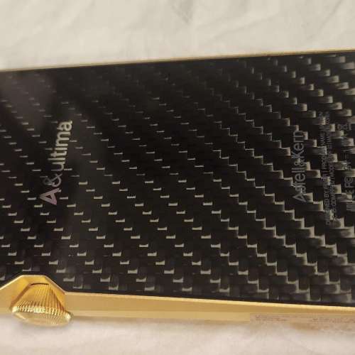 Astell&Kern A&ultima SP1000M &ndash; Royal Gold 限量特別版(256GB)