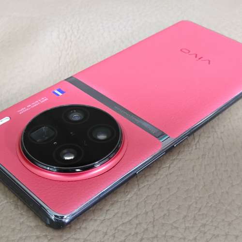98%新，國行Vivo X90 Pro+ (12+512Gb)紅色後備機，少用極企理，全套齊。