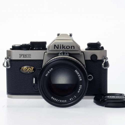 Nikon FM2 Kit 2000 Dragon Millennium Edition Ai-s 50mm f1.4