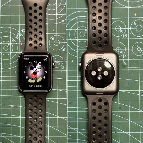 Apple watch 42mm Series 3 Nike version