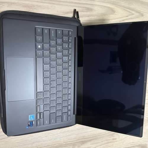 新淨靚仔Samsung Galaxy Book Pro 13.3&rdquo; i7(11gen) 8gb ram 512gb ssd 9xxg