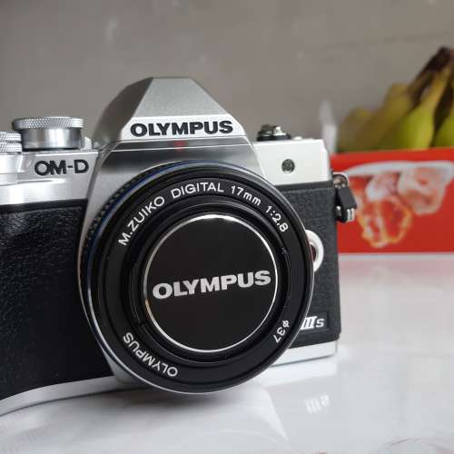 olympus E-M10 IIIs +17-2.8