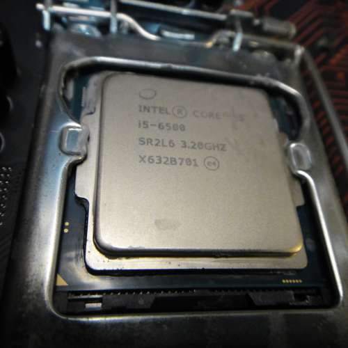 Intel Core i5-6500 3.2GHz (Skylake GPU:Gen9LP,4Core4Threads 6MB,65W)