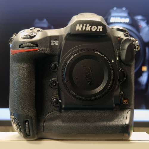 Nikon D5 , XQD 版