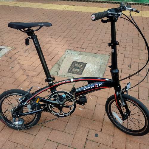 Dahon outlet dove d8