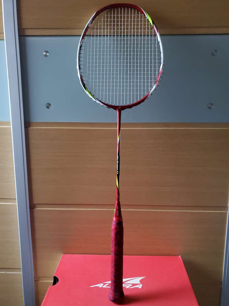 95% new 舊色絕版YY Yonex Arcsaber ARC 11 3U 羽毛球拍badminton 
