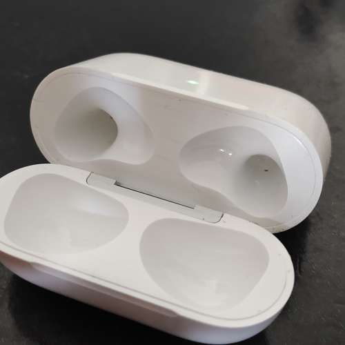 apple airpods 3 充電盒