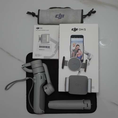 DJI OM5 + 補光燈手機夾