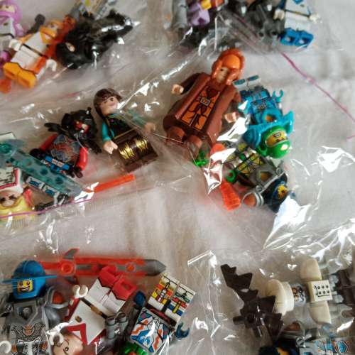 出售 LEGO 積木人仔7包(21隻)