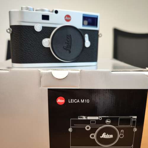 99% new Leica M10 Silver