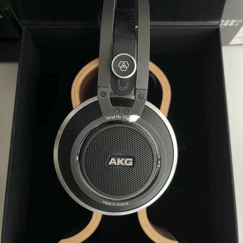 AKG K812 Austria