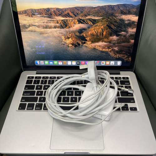 99%New MacBook Pro 13吋 2014年 i5 8GB Ram 256GB SSD 銀色 香港行貨 全套有盒有...