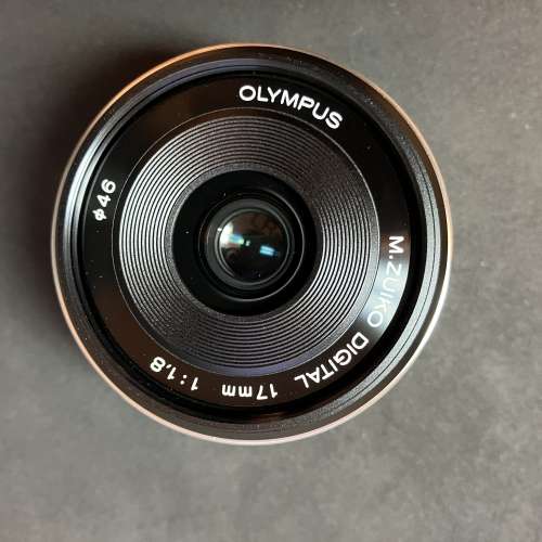 Olympus M.Zuiko Digital 17mm f1.8 鏡頭