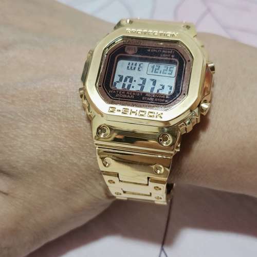全新 CASIO G-SHOCK GMWB5000TFG-9JR  Gold玩具手錶
