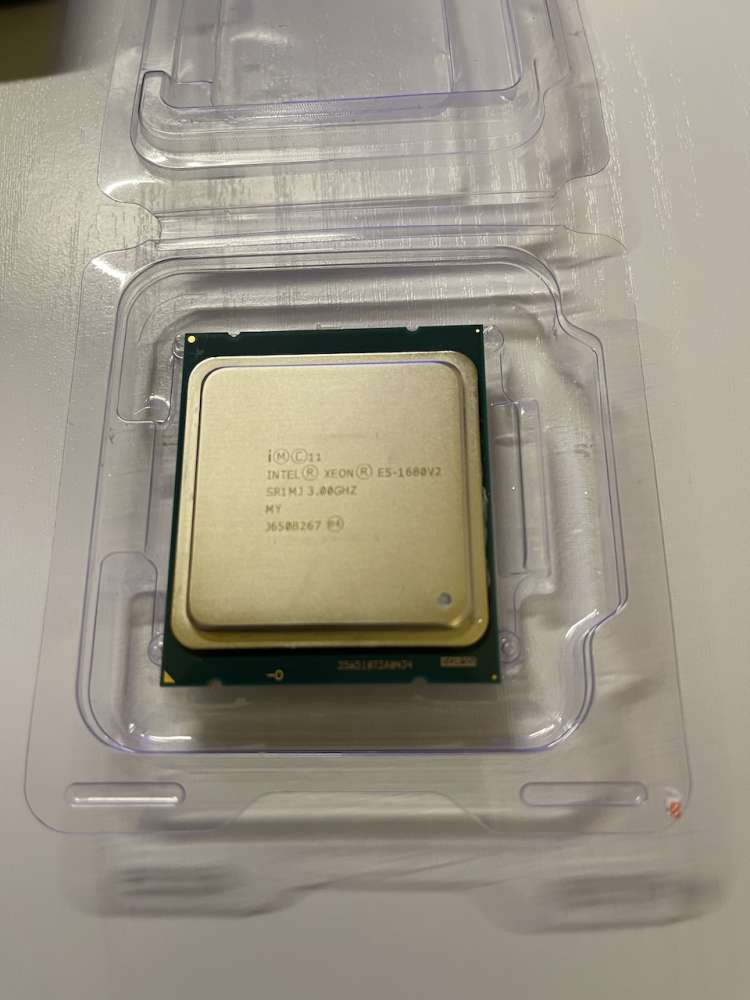 Intel Xeon E5-1680V2 Mac Pro 8 core CPU - 二手或全新CPU, 電腦