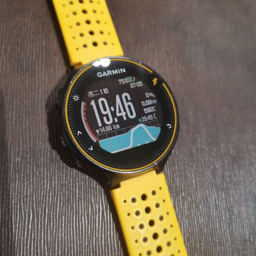 Garmin Forerunner 235