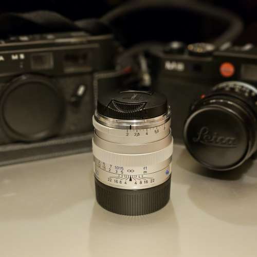 Zeiss Planar 50mm f2 Leica M Mount