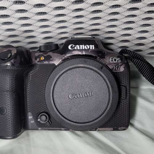 Canon R7機身