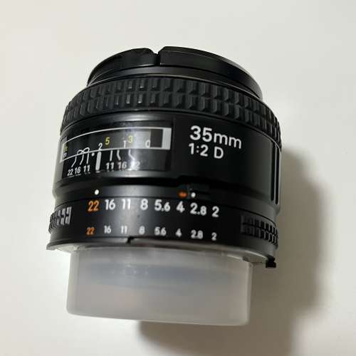 Nikon AF Nikkor 35mm F2D