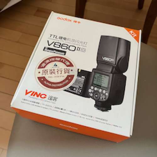 GODOX 神牛 V860 II (O) 合Panasonic/ Olympus 相機用， 另加備用電一塊