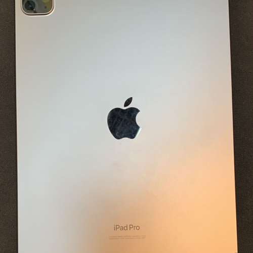 行貨、完美無花 iPad Pro 11吋 (第4代) (2022) Wi-Fi+流動網絡 128GB、銀色、電池10...