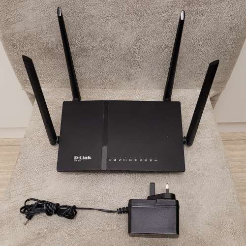 D-Link AC1200 Wi-Fi Gigabit Router DIR-825 雙頻Gigabit無線路由器