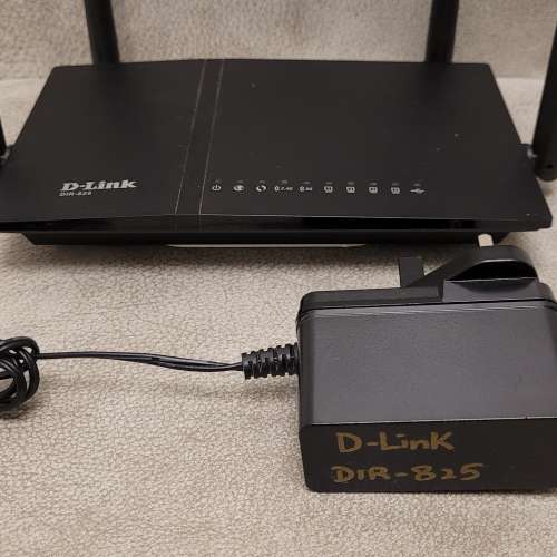 D-Link AC1200 Wi-Fi Gigabit Router DIR-825 雙頻Gigabit無線路由器