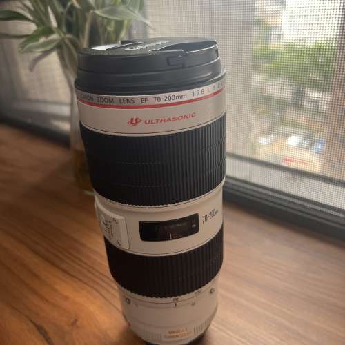 Canon Ef 70-200 2.8 is ii $6400