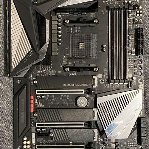 Gigabyte X570 Aorus Master