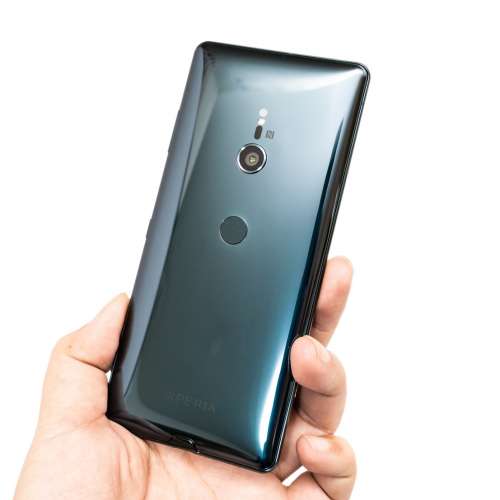 99 新  Sony XZ3 6+64 行貨黑色