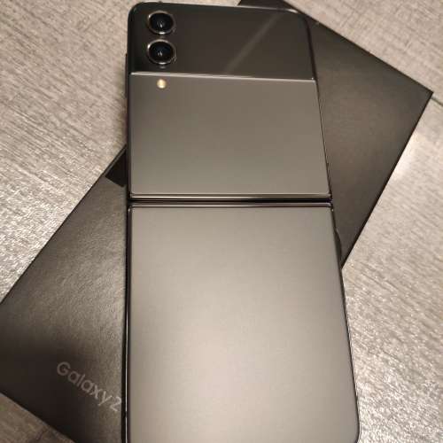 超極新淨 無花 Samsung Flip 4 黑色