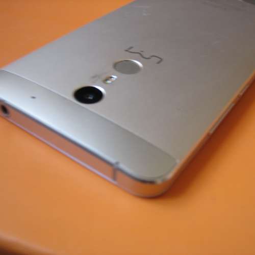 九成新 UMI-super mobile phone