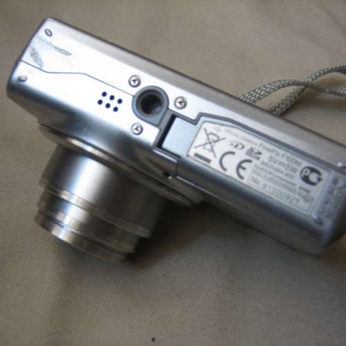 fujifilm F100 數碼相機