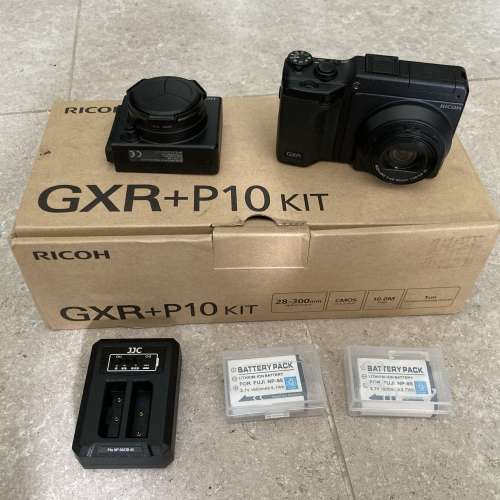 買賣全新及二手數碼相機, 攝影產品- Ricoh GXR P10 Kit + S10 CCD + LC