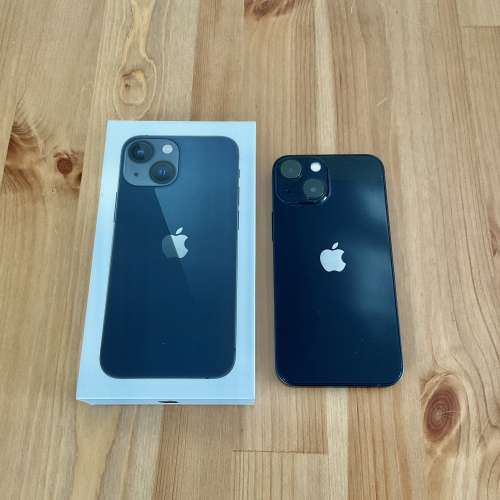 iPhone 13 mini 256g 黑色，港行，保養至2024-6，$4700