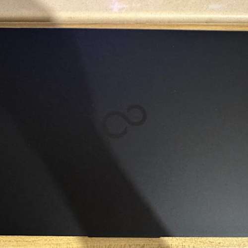 Fujitsu UH-X 13.3吋(2022) Gen12th i7