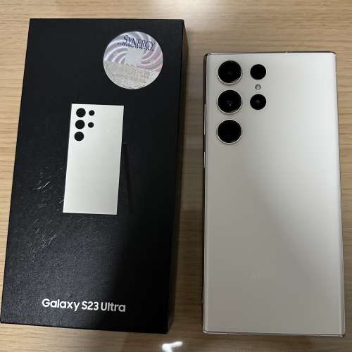 Samsung Galaxy S23 Ultra (12 + 256GB) 白色 保養至2024年5月尾 無花無崩 有單有盒...