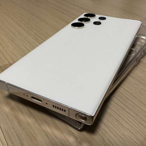 Samsung Galaxy S23 Ultra (12 + 256GB) 白色 保養至2024年5月尾 無花無崩 有單有盒...