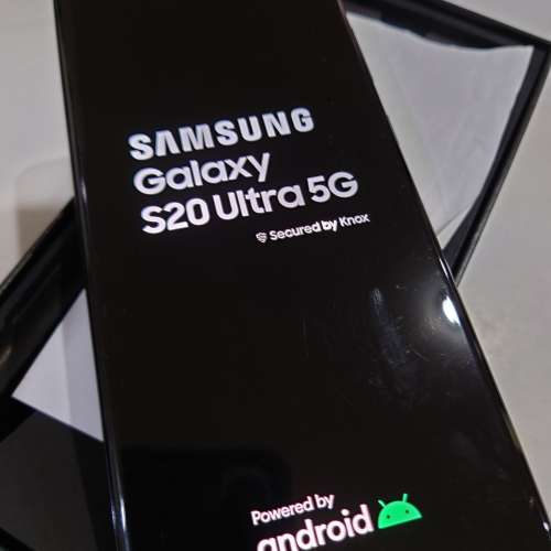 Samsung S20 Ultra 5G = HKD2300