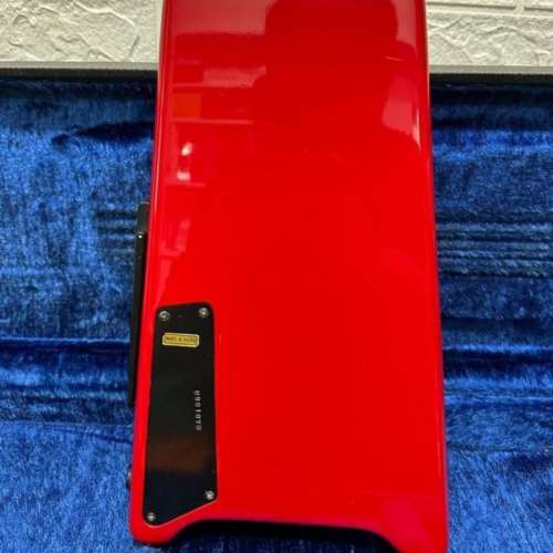 Hohher headless bass